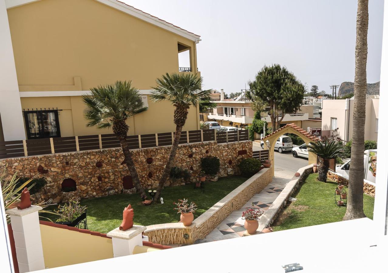 Heaven Apartments Agia Marina Eksteriør bilde
