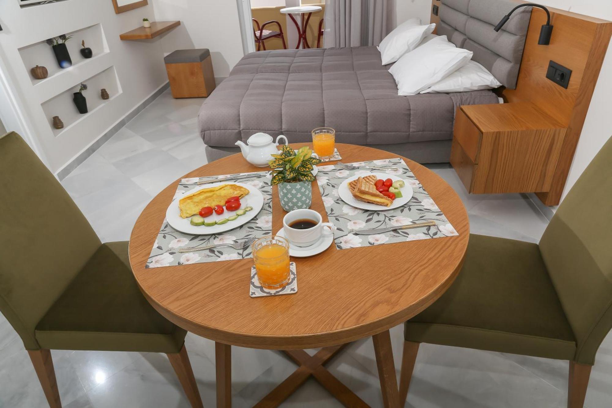 Heaven Apartments Agia Marina Eksteriør bilde