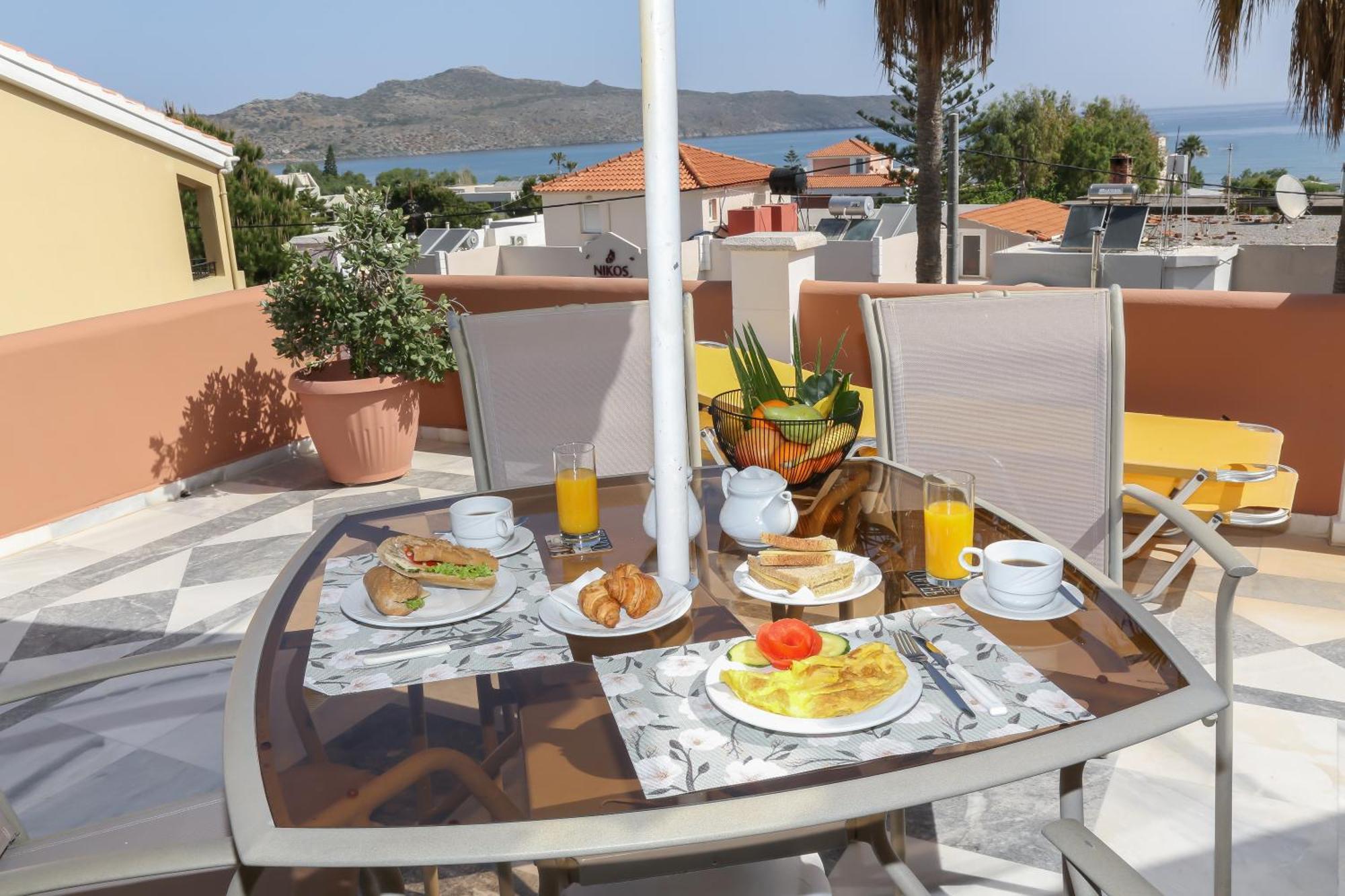 Heaven Apartments Agia Marina Eksteriør bilde